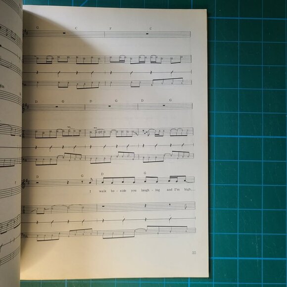 Jefferson Airplane: Words, Music and Chords for 10 Songs Including Tablature - Picture 8 of 8